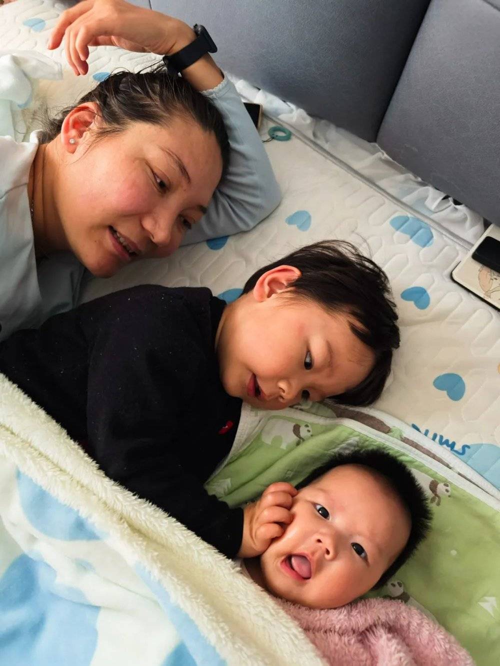 盛煌登录：如何证明自己是个穷人？